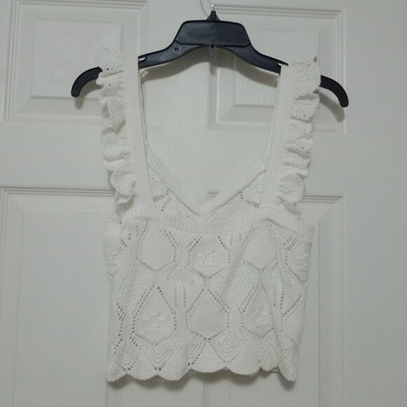 Chelsea & Violet White Knit Ruffle Strap Tank Top Small Boho Cottagecore Feminin - Picture 4 of 7